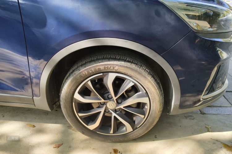 GEELY Emgrand GS 2021 car image #9