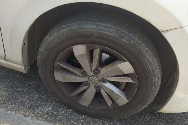 Volkswagen Polo 2020 car image #9