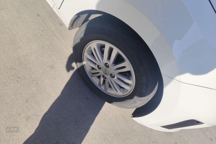 Kia Pegas 2019 image de voiture #9