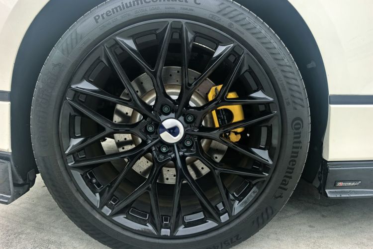 Denza Z9GT 2025 #9 Denza Z9GT 2025 car image #9