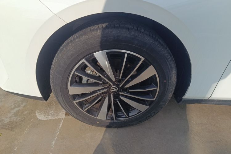 Changan EadoPHEV 2025 imagem de carro #9