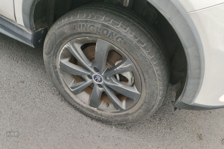 BYD Yuan New Energy 2020 immagine di auto #9