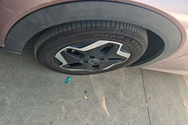 BYD Dolphin 2022 #9 BYD Dolphin 2022 car image #9