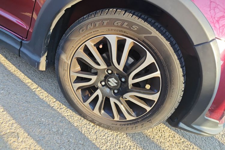 Suzuki Swift 2016 car image #9