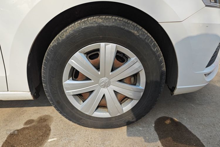 Jetta 2018 car image #9