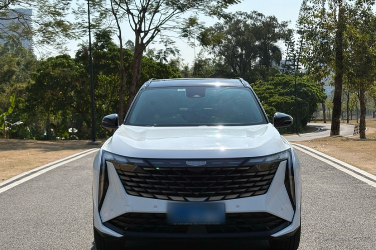 GEELY Boyue L 2024 car image #9