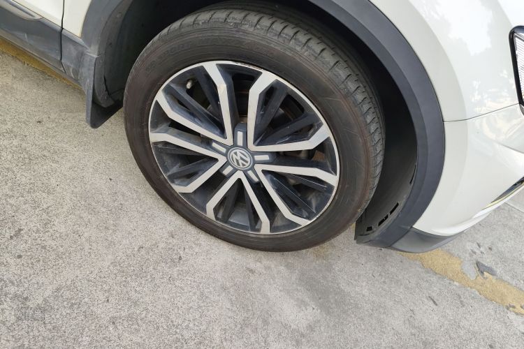 T-Roc 2019 #9 T-Roc 2019 car image #9