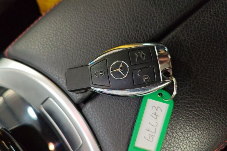 Mercedes-Benz GLC AMG 2018 #9 Mercedes-Benz GLC AMG 2018 immagine di auto #9