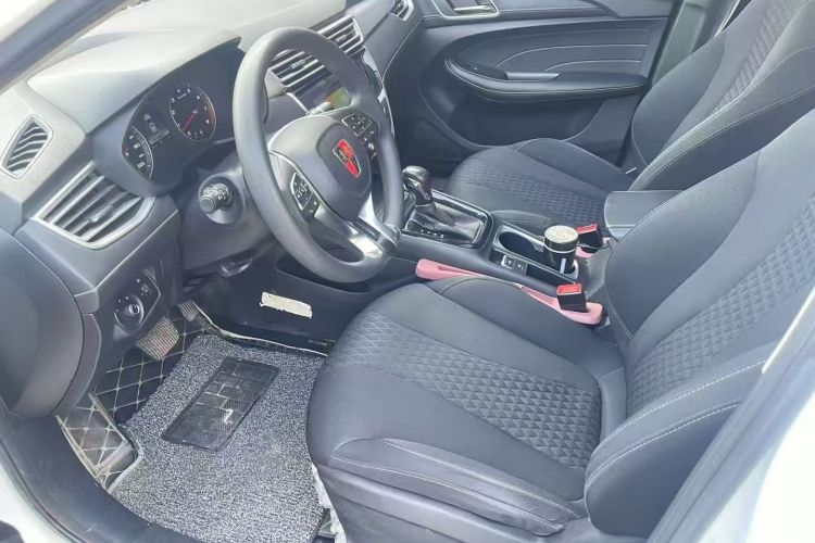 Roewe i5 2019 car image #9