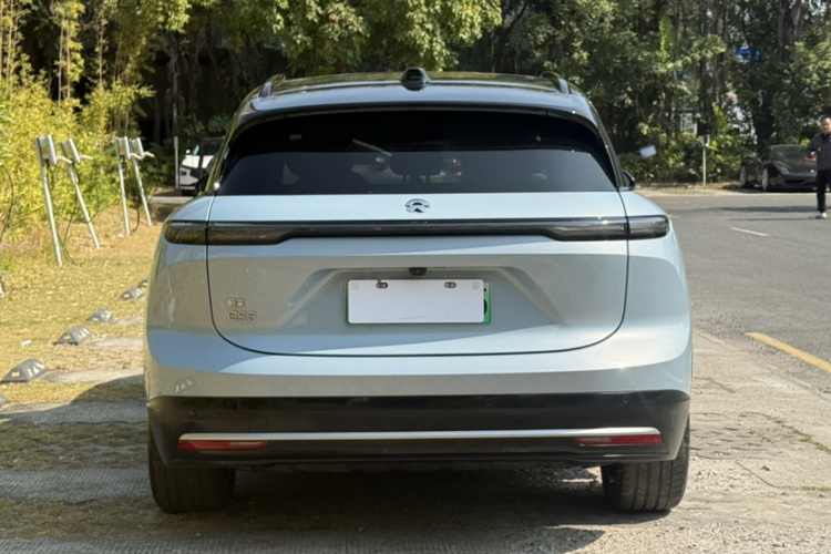 蔚来 蔚来ES6 2023 汽车图片 #9