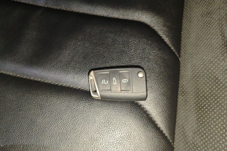 Volkswagen Tayron 2019 immagine di auto #9