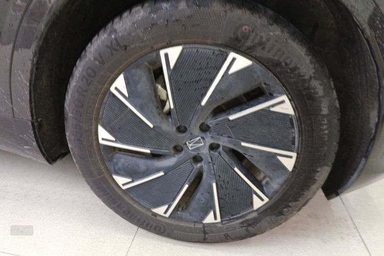 Avatr 07 2025 car image #9