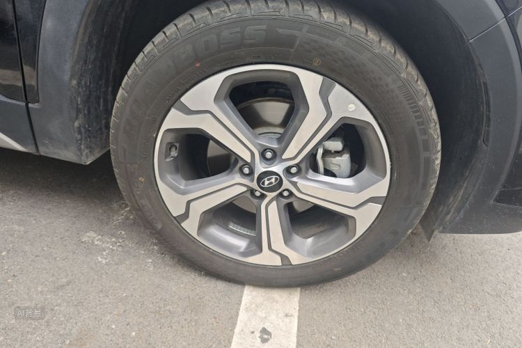 Hyundai Santa Fe 2022 imagen de coche #9