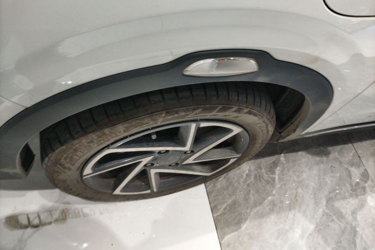 哪吒汽车 哪吒AYA 2023 汽车图片 #9