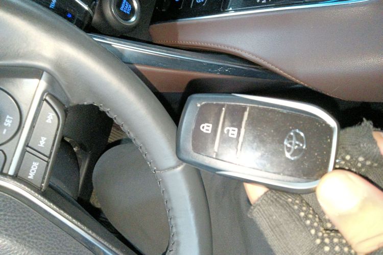 Toyota Harrier 2021 immagine di auto #9