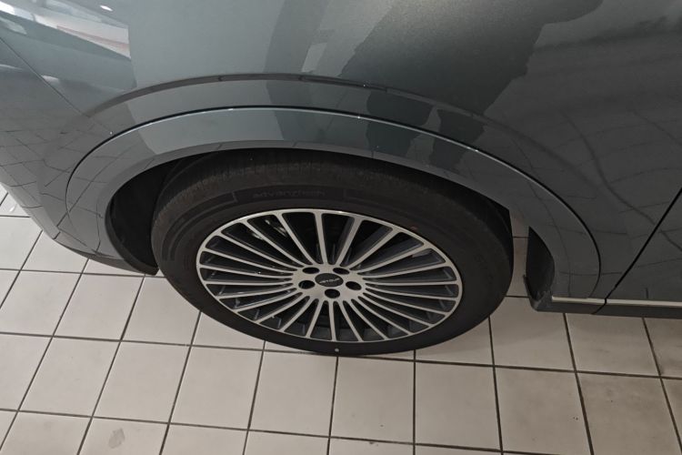 Jetour X70L 2025 car image #9