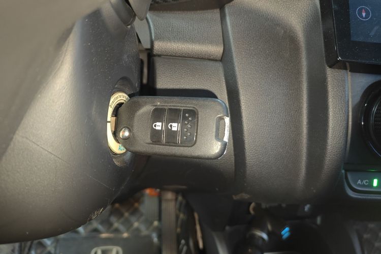 Honda Fit 2018 #9 Honda Fit 2018 car image #9