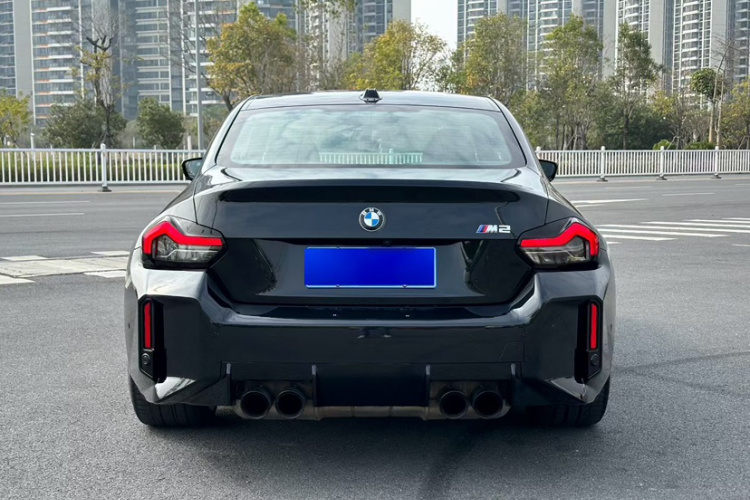 BMW M2 2024 car image #9