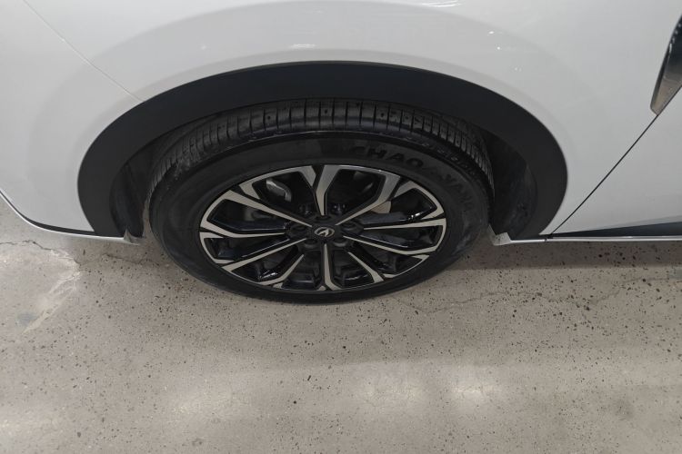 Changan CS55PLUS PHEV 2025 car image #9