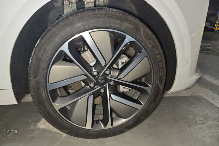 Li L6 2025 imagen de coche #9