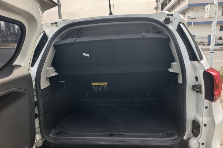 BYD Yuan Pro 2022 immagine di auto #9