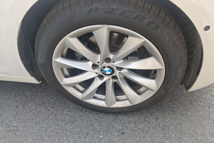 BMW 3 Series GT 2019 car image #9