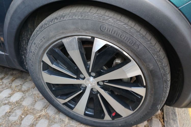 Peugeot 5008 2017 immagine di auto #9