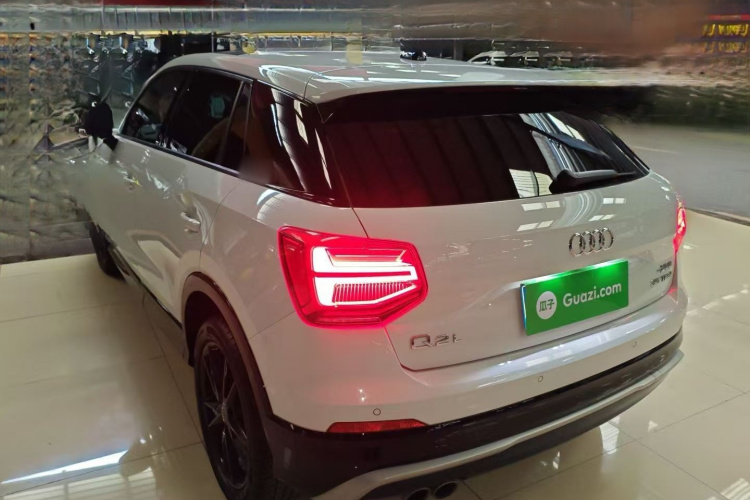 Q2L 2019 car image #9