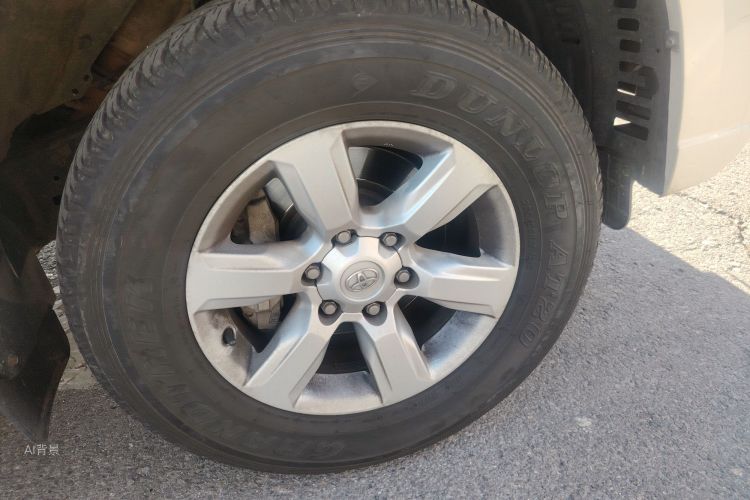 Toyota Land Cruiser Prado 2015 immagine di auto #9