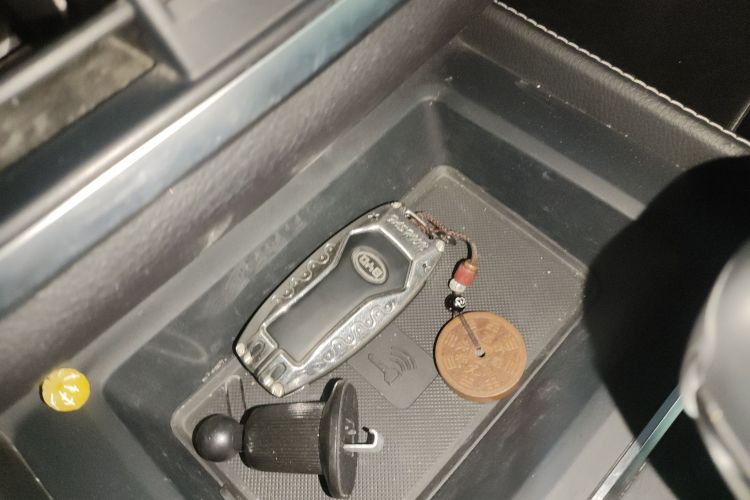 BYD Tang 2018 immagine di auto #9