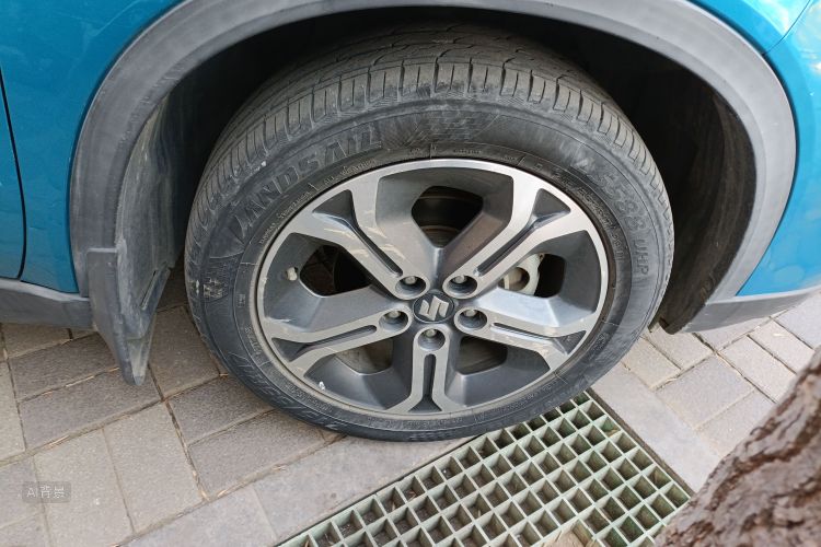 Suzuki Vitara 2016 image de voiture #9