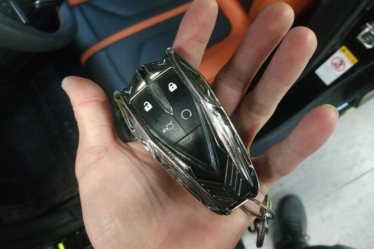 Changan UNI-V 2024 car image #9