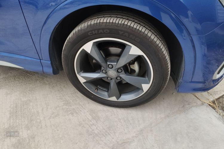 Audi Q3 2020 imagen de coche #9