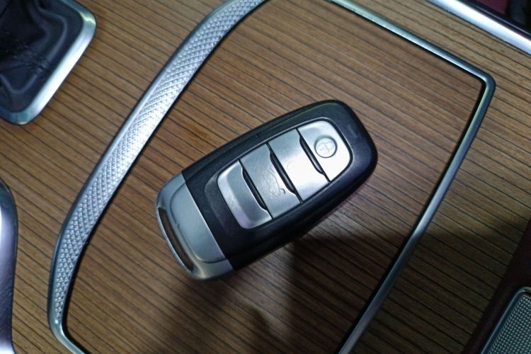 HongQi E-HS9 2021 صورة سيارة #9