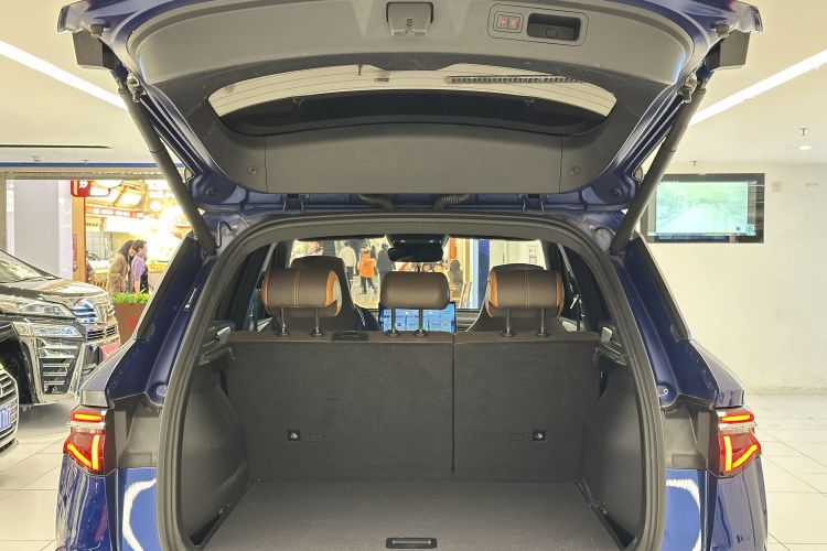 BYD Song Pro New Energy 2022 car image #9