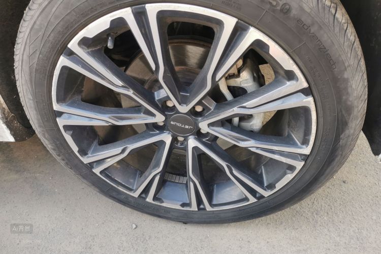 X70 PLUS 2021 car image #9