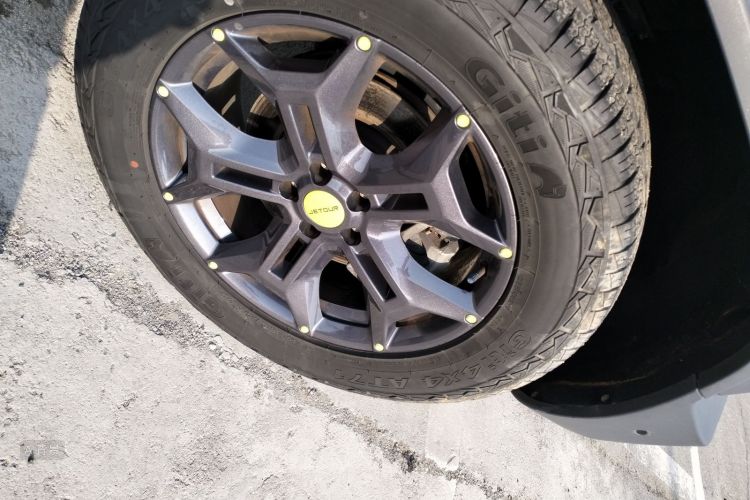 Jetour Traveller 2023 car image #9