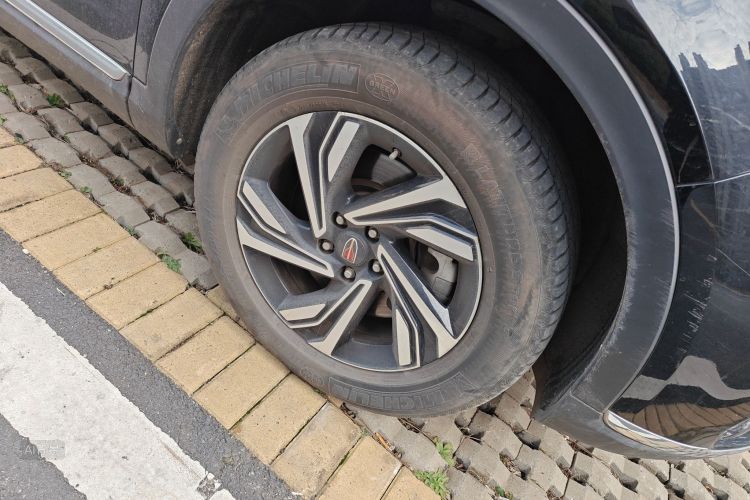 HongQi HS5 2023 car image #9