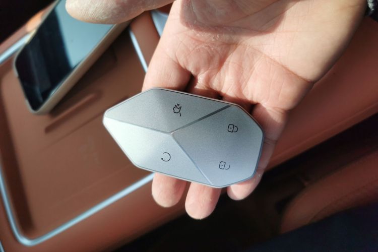 FangChengBao Tiger 7 2025 #9 FangChengBao Tiger 7 2025 car image #9