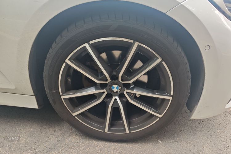 BMW 3 Series 2020 #9 BMW 3 Series 2020 car image #9