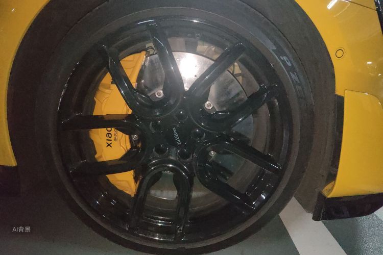 MI SU7 Ultra 2025 car image #9