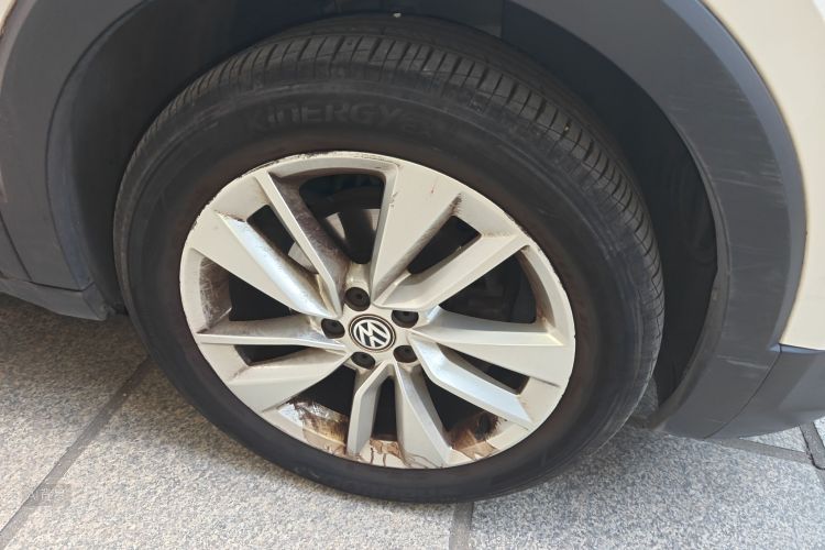 Volkswagen T-Cross 2020 immagine di auto #9