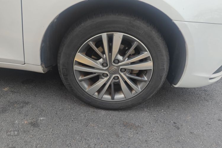 GEELY Emgrand 2018 #9 GEELY Emgrand 2018 car image #9