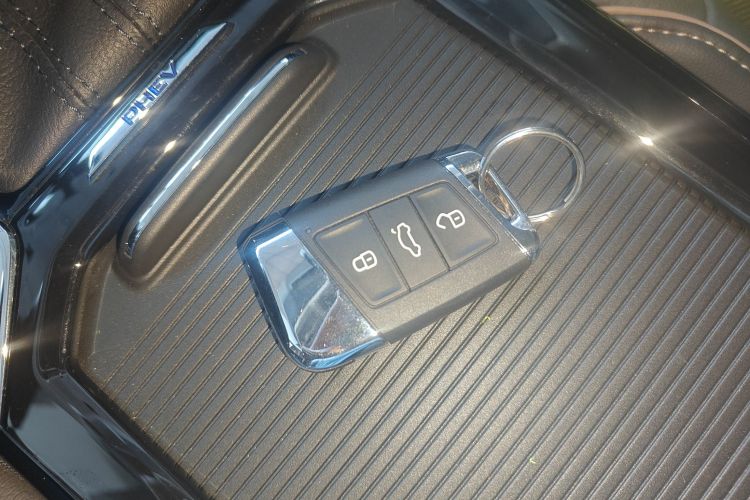 Volkswagen Passat New Energy 2020 #9 Volkswagen Passat New Energy 2020 car image #9