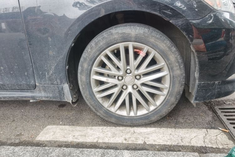 丰田 皇冠 2017 #9 丰田 皇冠 2017 汽车图片 #9