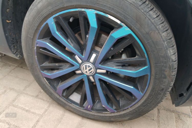 T-Roc 2018 #9 T-Roc 2018 car image #9