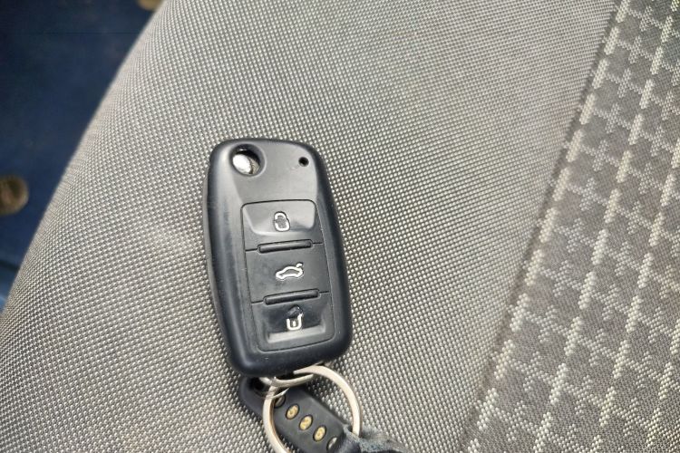 Volkswagen Polo 2018 immagine di auto #9