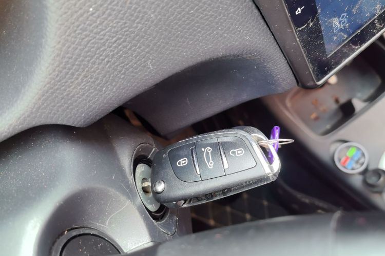 Suzuki Swift 2018 #9 Suzuki Swift 2018 car image #9