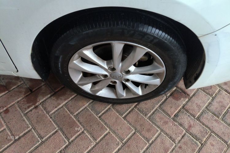 起亚 起亚K3 2016 汽车图片 #9