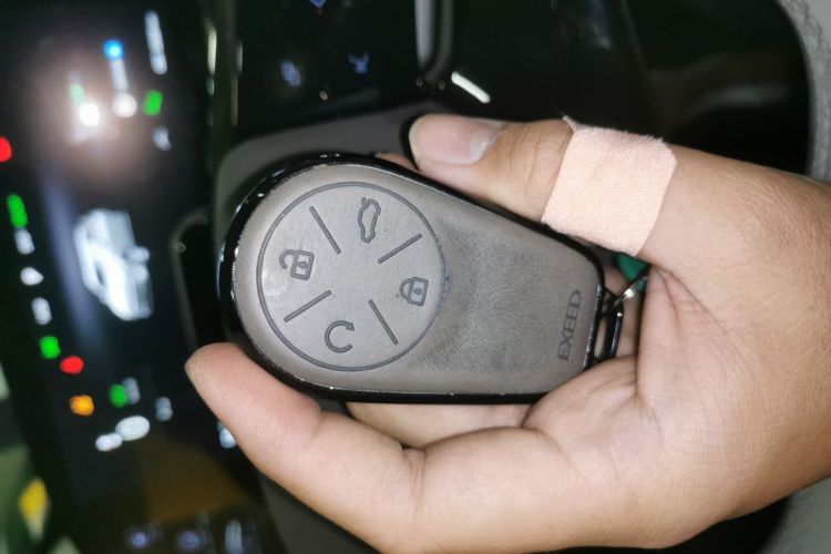 Exceed Yaoguang C-DM 2024 car image #9